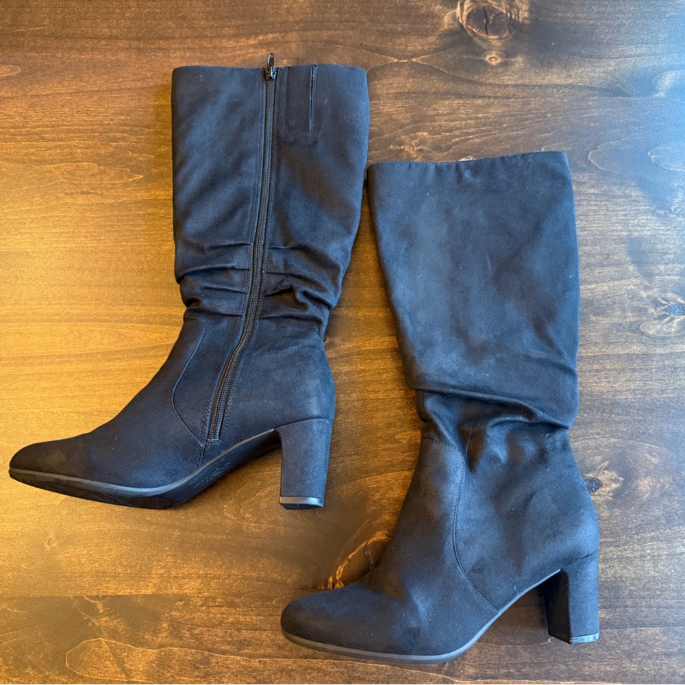 Lifestride Black Suede Boots Size 8.5W